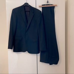 LNWOT Tiger of Sweden black suit. Size 38R
